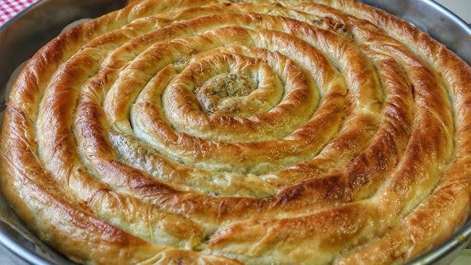 Hazır Yufkadan Çıtır Çıtır Patatesli Börek Tarifi