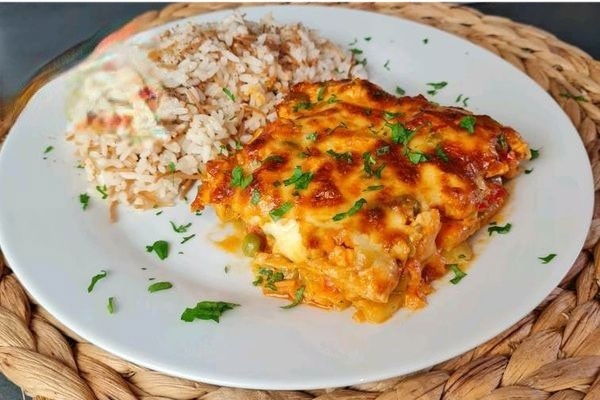 Fırında Kremalı Patatesli Tavuk Göğsü