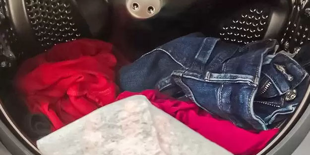 Çamaşır Makinesine Islak Mendil Atmak