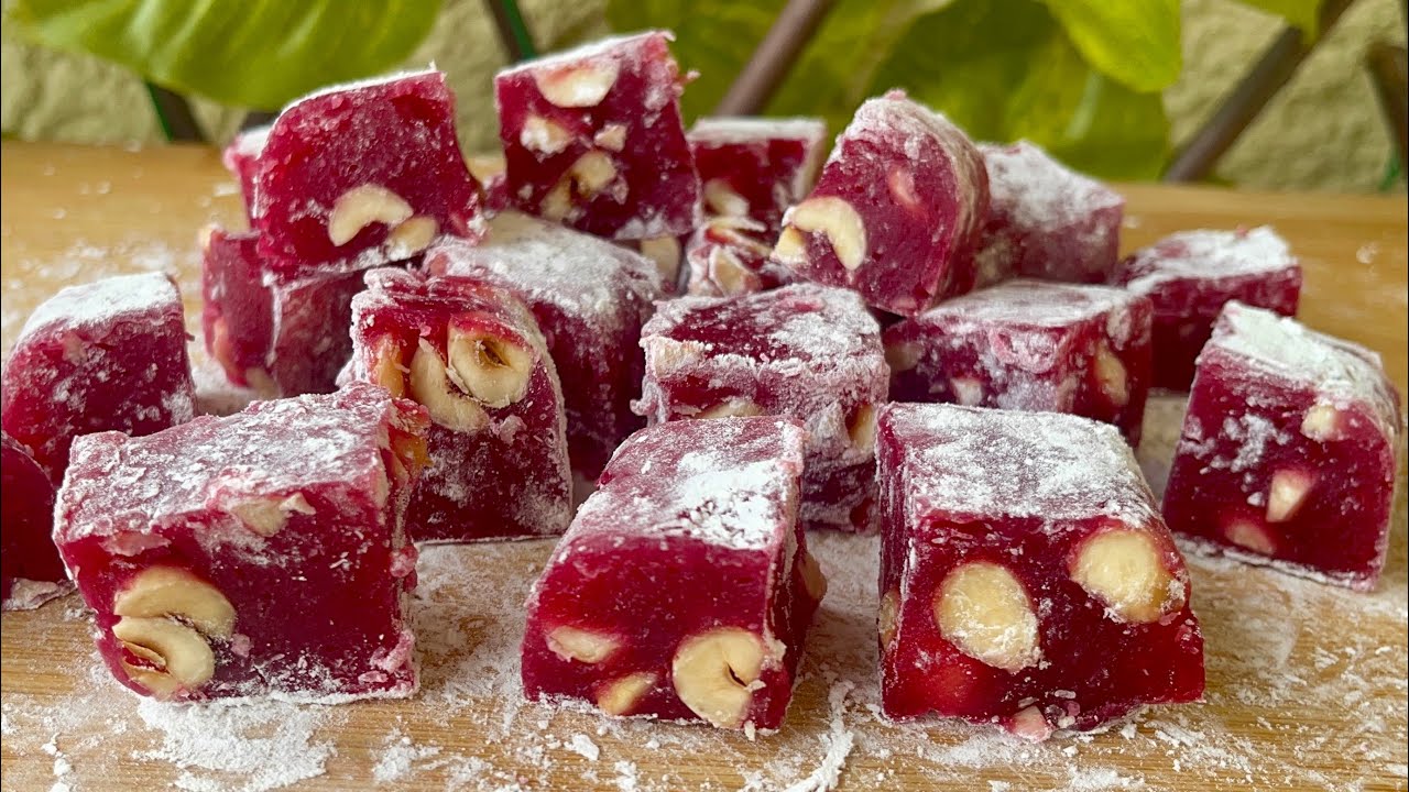 Çay Saatlerine Yumuşacık Narlı Lokum