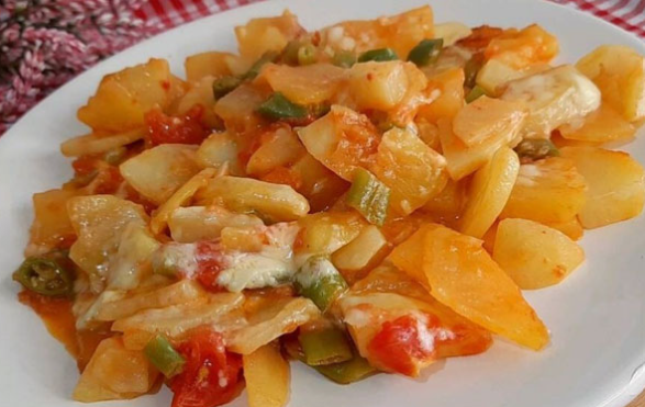 Çayınız Demleninceye Kadar Hazır Patates Sote