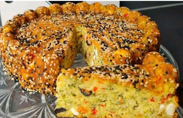 Peynirli Zeytinli Tuzlu Kek