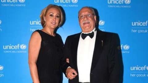 Avukat Rahmi Özkan’ın Eşini Görenlerin Ağzı Açık Kaldı