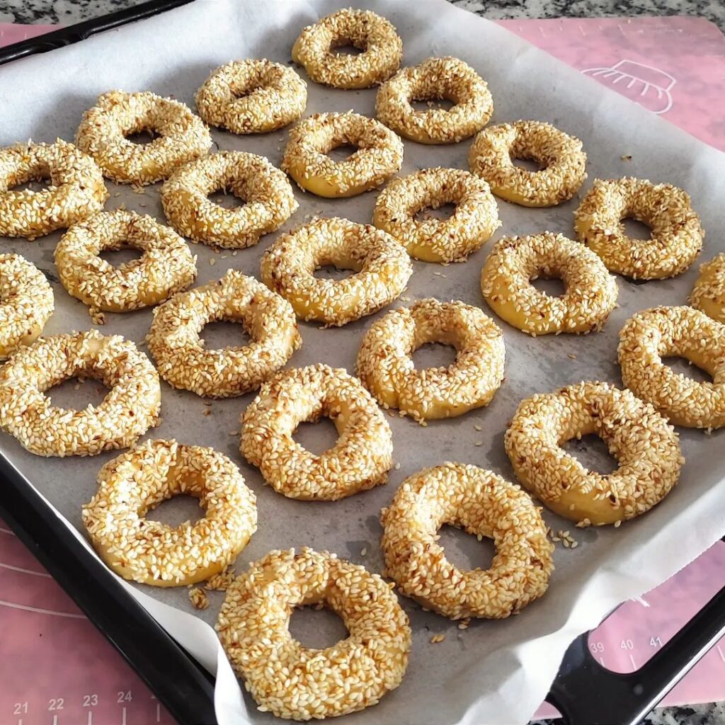 Kıyır Kıyır Tuzlu Simit Kurabiye