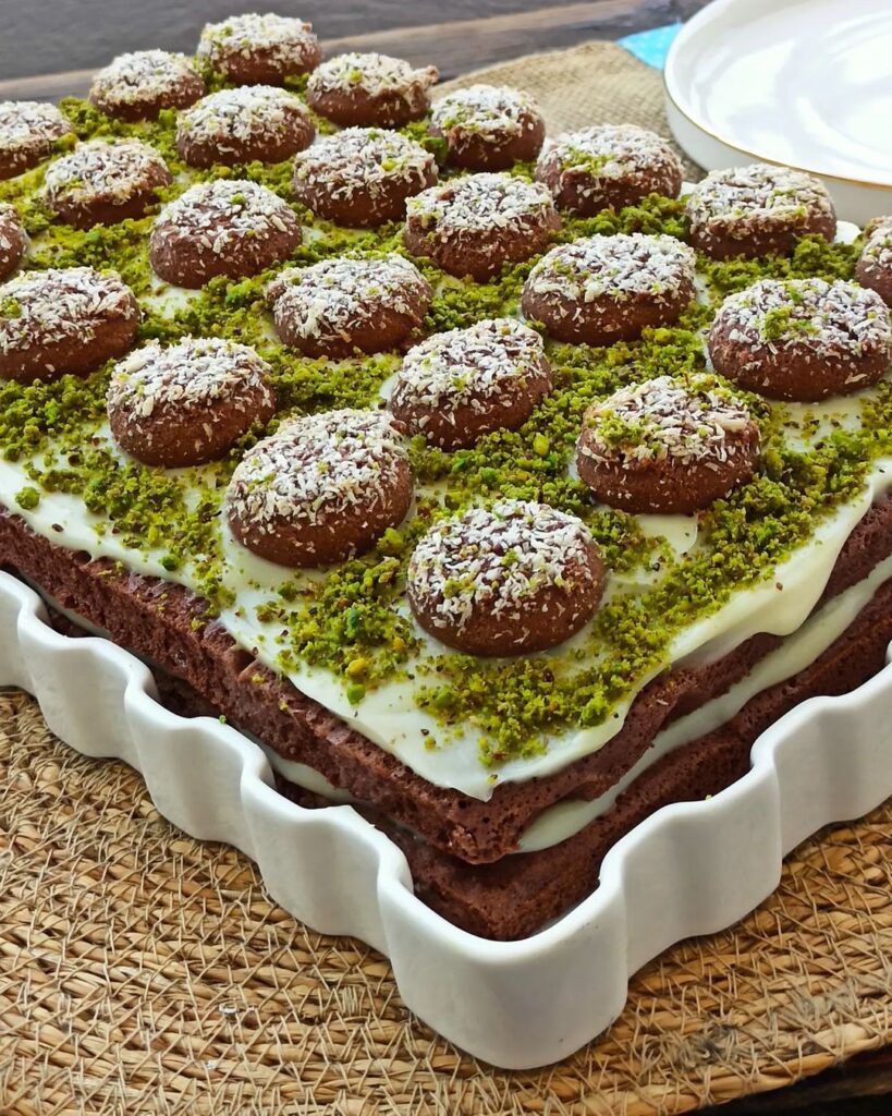 Kakaolu Kremalı Kek