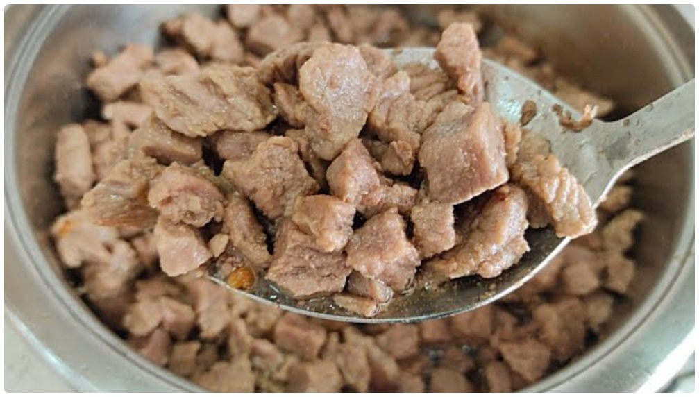 Yumuşacık Lokum Gibi Pişen Et Kavurma Tarifi