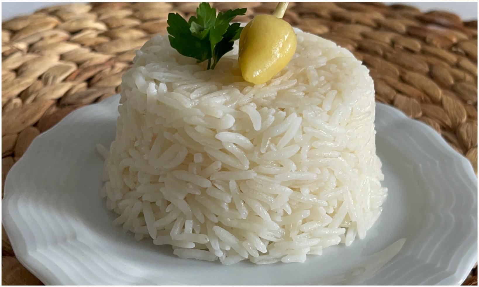 Basmati Pirinç Pilavı Tam Kıvamında Tam Ölçülü