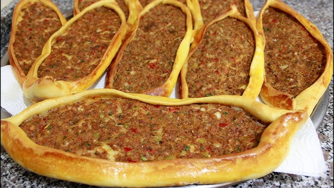 Kıymalı Pide Nasıl Yapılır?
