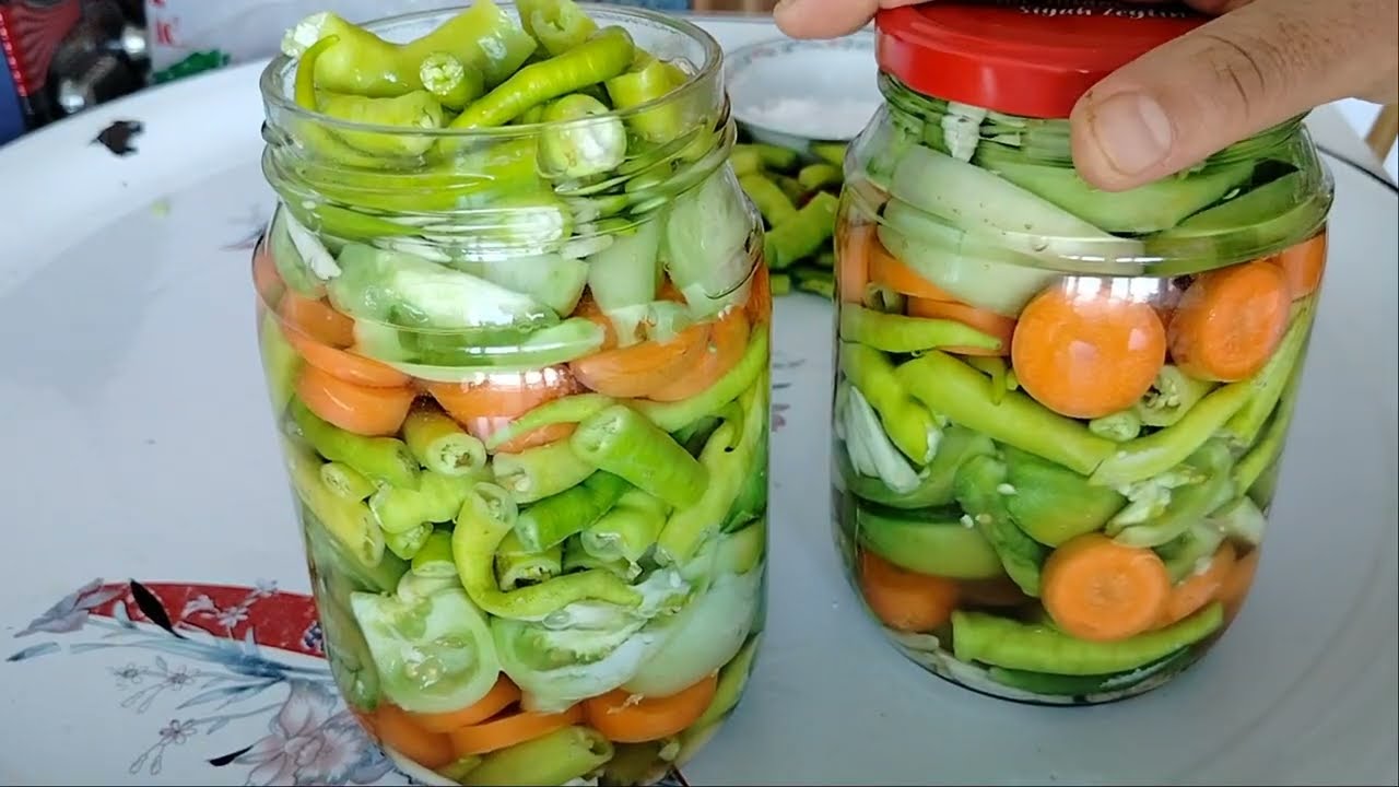 Kaynar Suyla Karışık Turşu Tarifi
