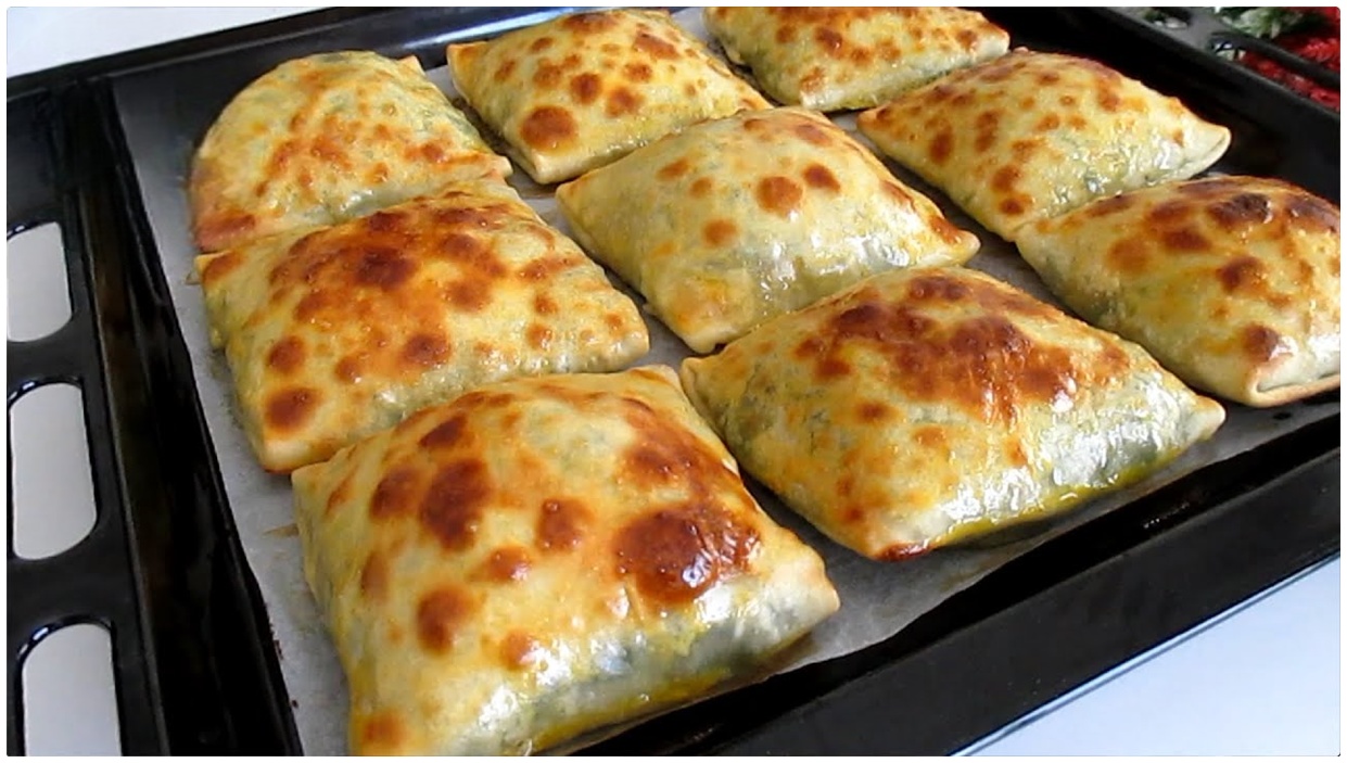 Hayatımda Yediğim En Lezzetli ve En Kolay Ispanaklı Börek Tarifi